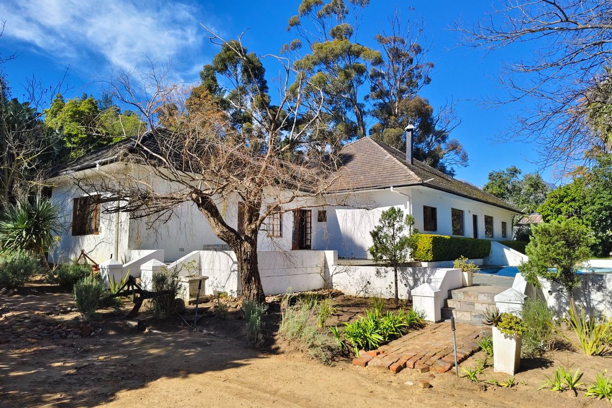 Wedding venue facility in the winelands - Photo 3