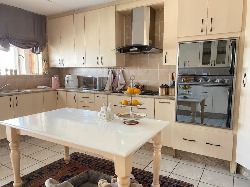 Prime Commercial Property with Business Rights - Photo 2