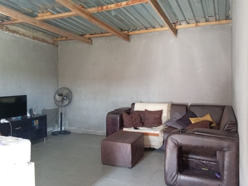 1 Bed House in Mzingazi for Sale - Photo 5