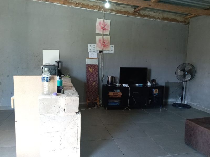 1 Bed House in Mzingazi for Sale - Photo 7