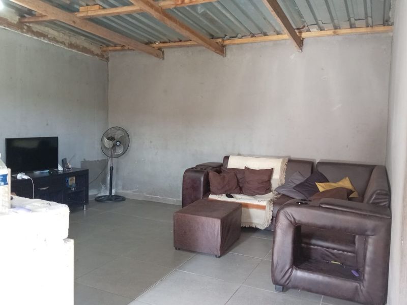 1 Bed House in Mzingazi for Sale - Photo 4