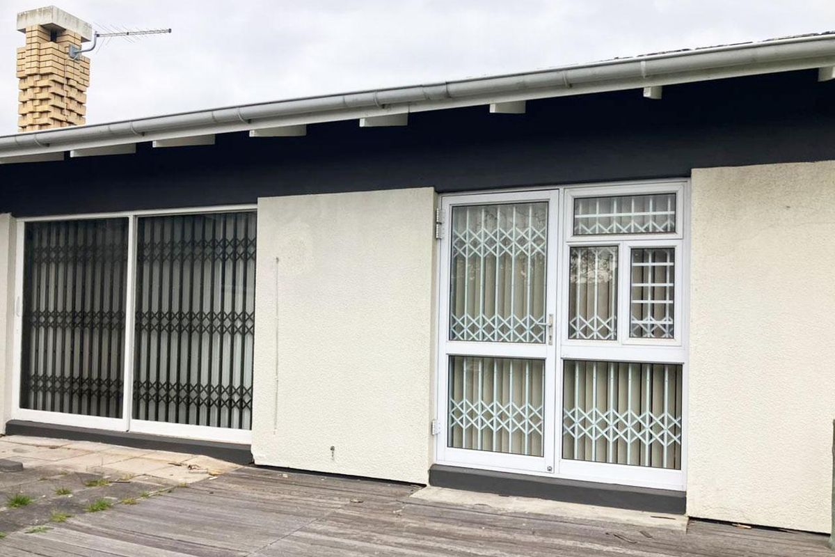 Golden Oldie for sale in Kabega Park. - Photo 3