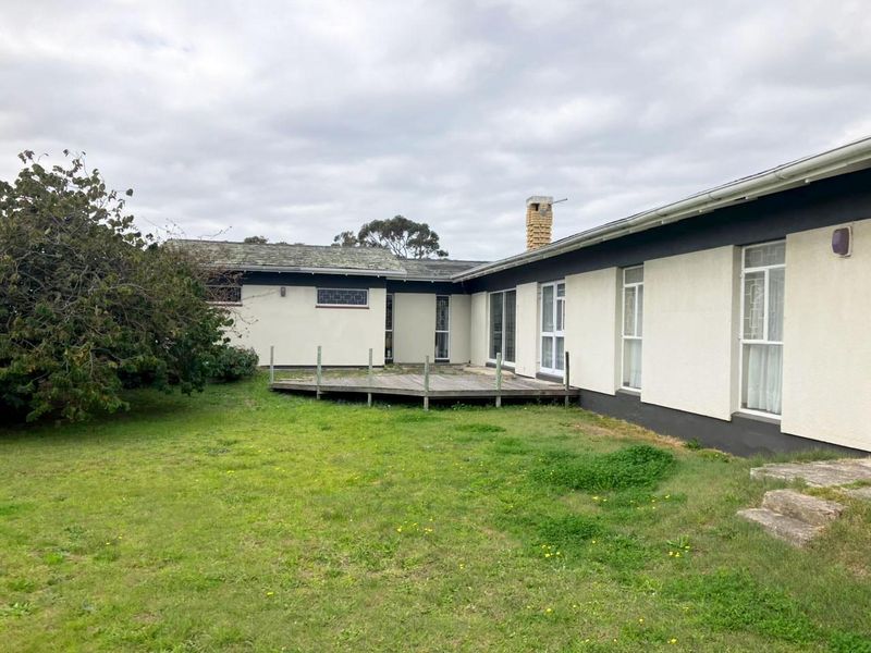 Golden Oldie for sale in Kabega Park. - Photo 5