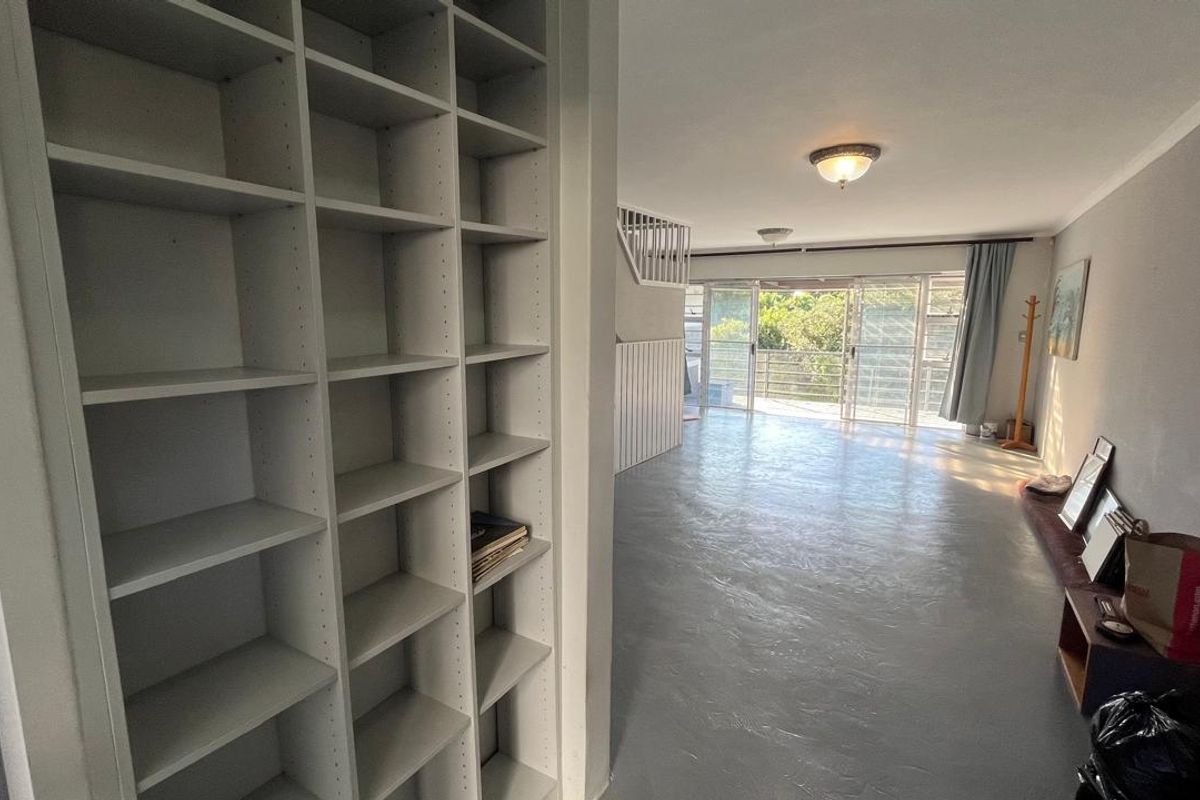 Amazing Opportunity For Sale 2 Bedroom Apartment in Aston Bay   - Photo 5