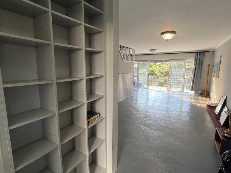 Amazing Opportunity For Sale 2 Bedroom Apartment in Aston Bay   - Photo 5