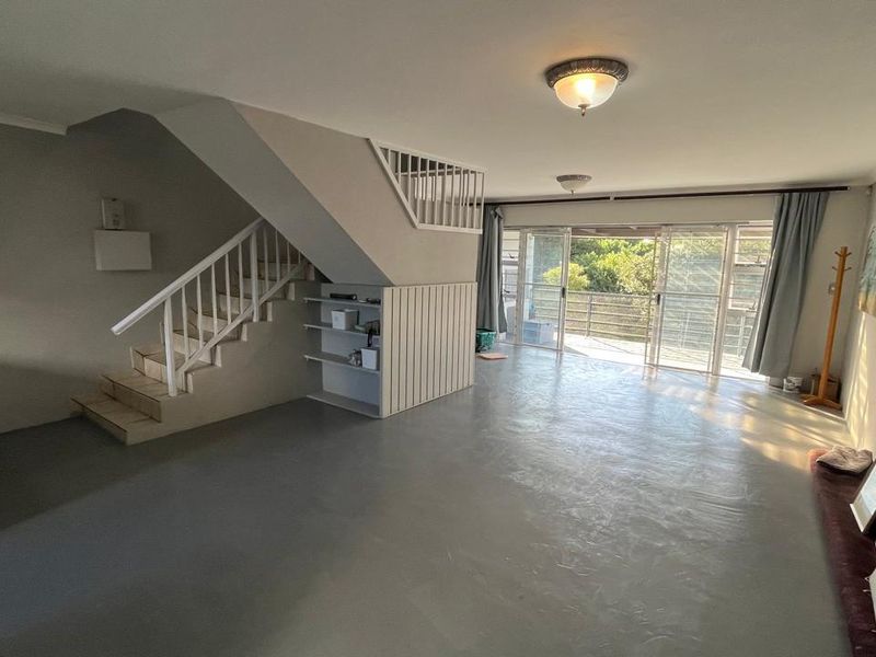 Amazing Opportunity For Sale 2 Bedroom Apartment in Aston Bay   - Photo 8