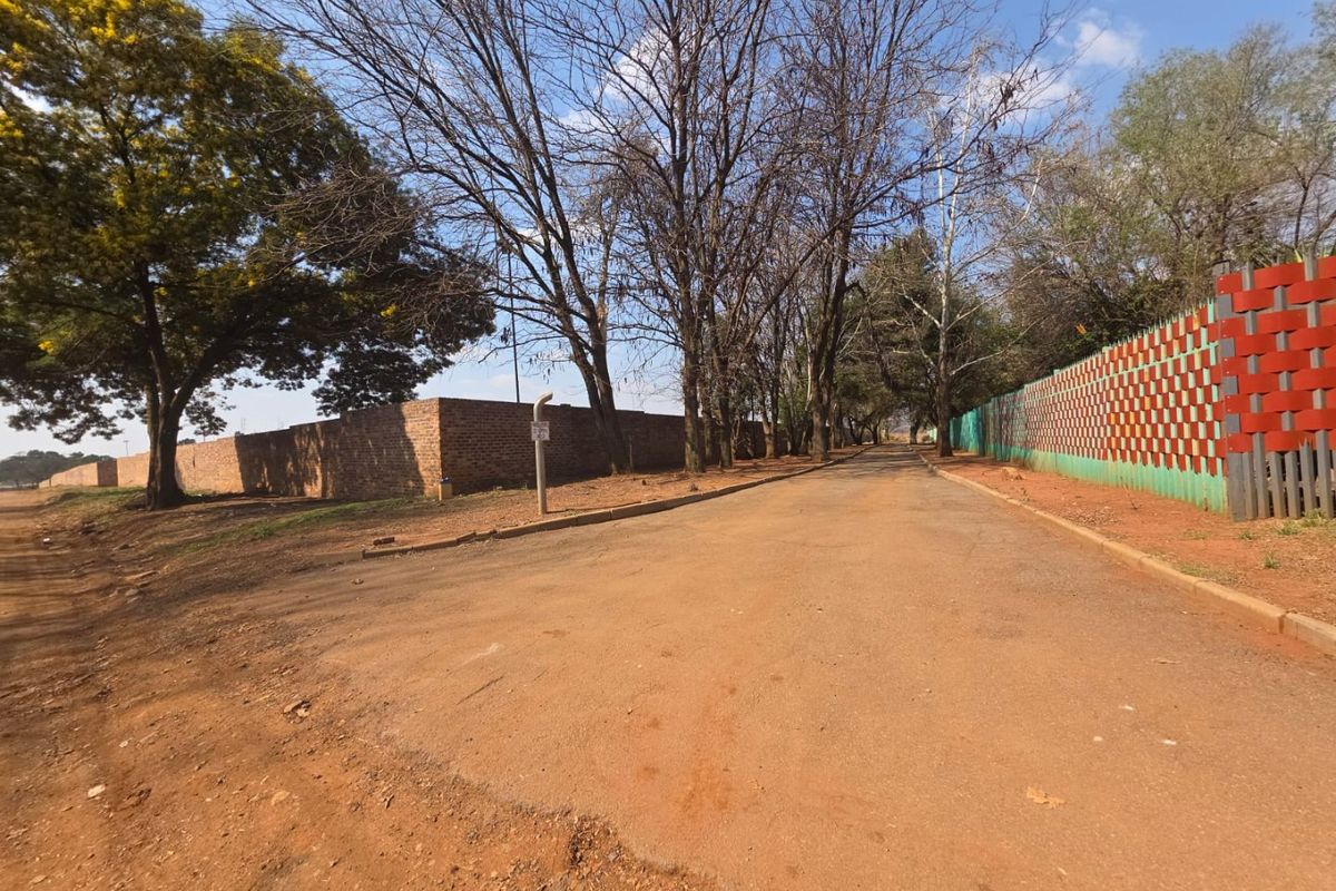 Prime Stand for Sale in Bredell - Photo 5