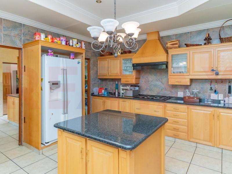 Doringkruin Palatial Living - Photo 10