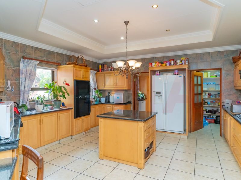 Doringkruin Palatial Living - Photo 9