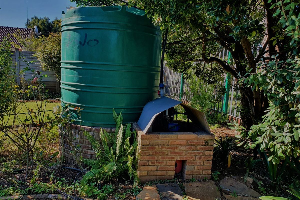 Discover the epitome of luxury living in this neat 5-bedroom residence. - Photo 5