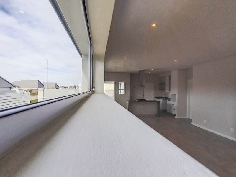 Don't miss out – contact us today to arrange a viewing of this beautifully finished, move-in-ready home! - Photo 10