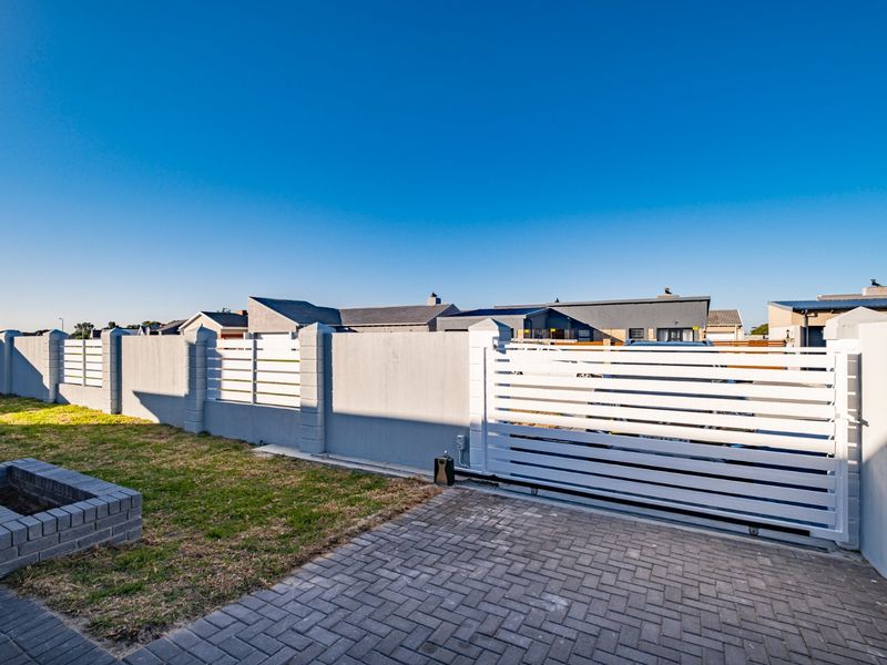 Don't miss out – contact us today to arrange a viewing of this beautifully finished, move-in-ready home! - Photo 6