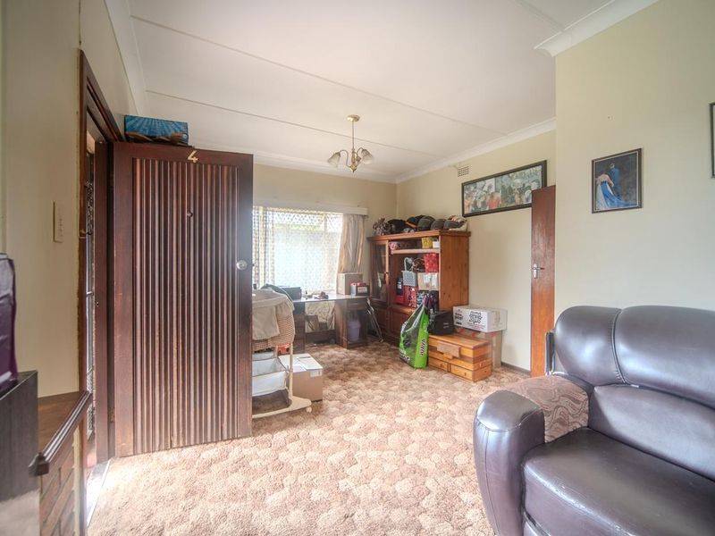 Spacious 3-Bedroom Home in Evander – Deceased Estate with Great Potential - Photo 5