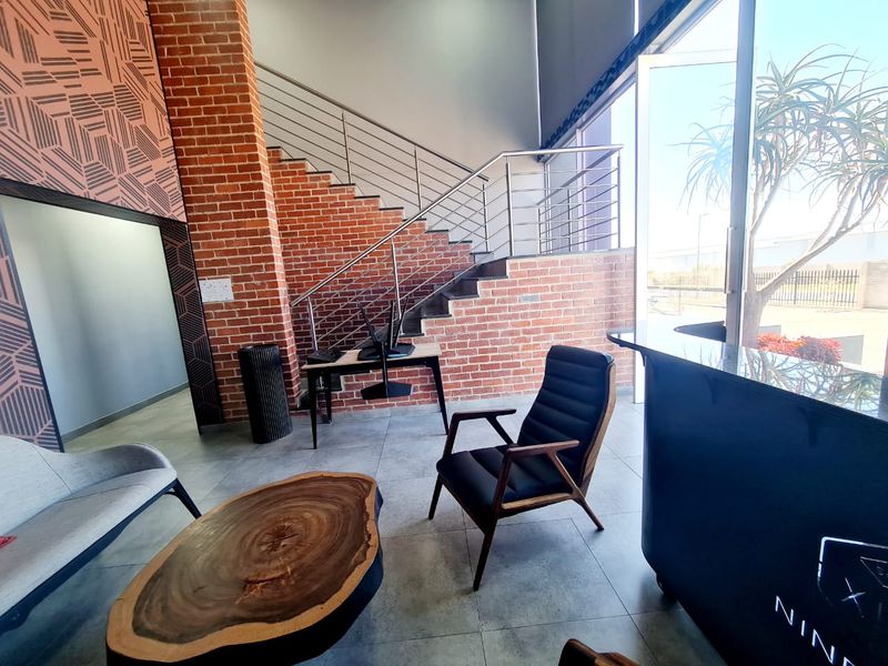 Limeroc Business Park 3,858m2 A-Grade Warehouse to Let Simela Street, Knoppieslaagte, Centurion - Photo 4