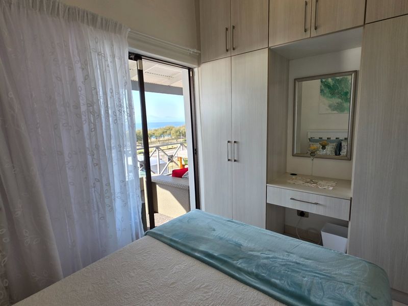 Beautiful Apartment... Fully Furnished... Close to the Beach !!! - Photo 9