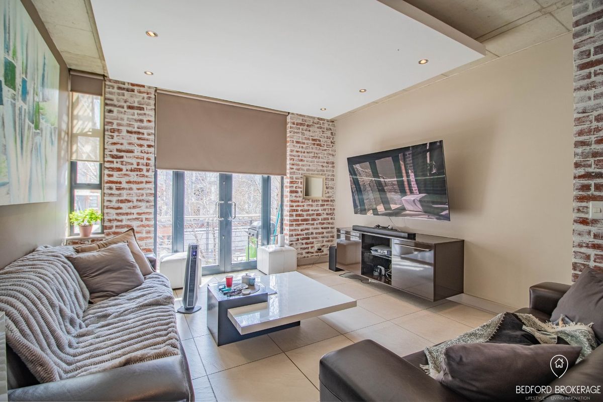 2 BEDROOM FURNISHED APARTMENT TO RENT IN MELROSE - Photo 3