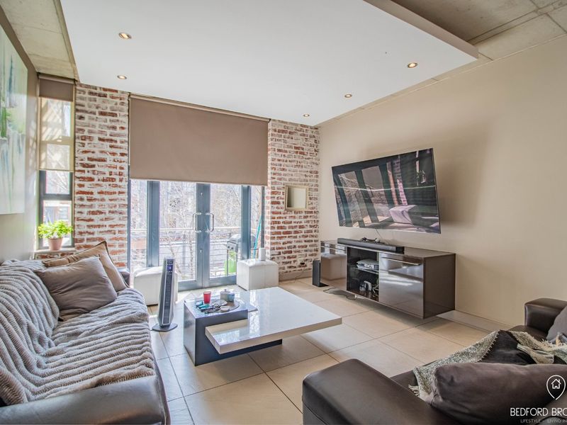 2 BEDROOM FURNISHED APARTMENT TO RENT IN MELROSE - Photo 3