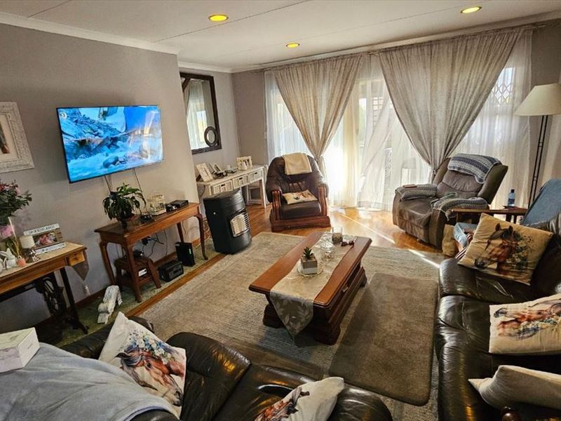 Comfortable Home with Great Potential - Photo 2