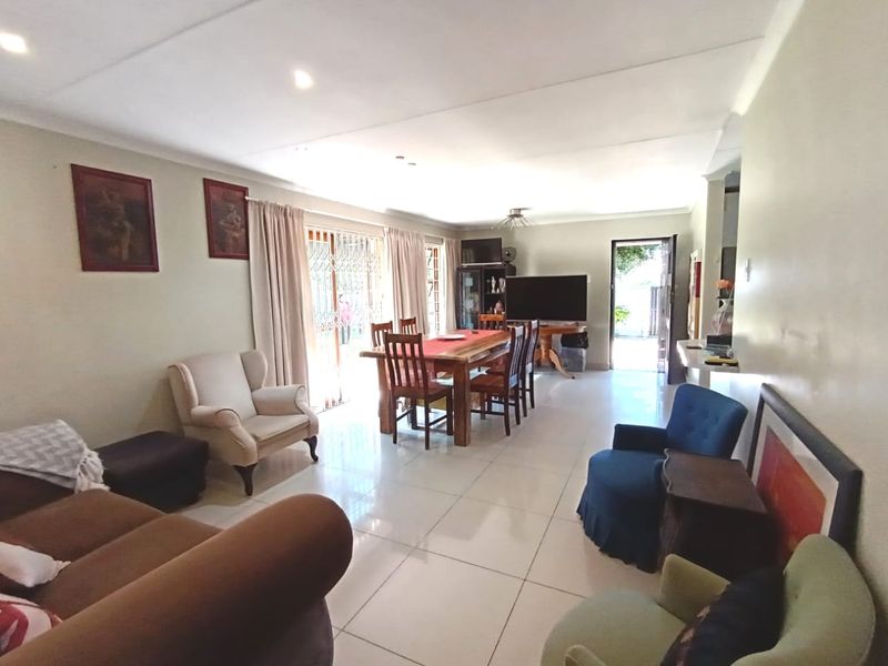 3 Bedroom Home with Flatlet- Great Location  - Photo 9