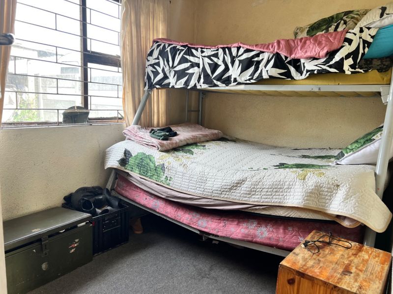 TWO BEDROOM HOUSE FOR SALE IN PEERLESS PARK WEST - Photo 6