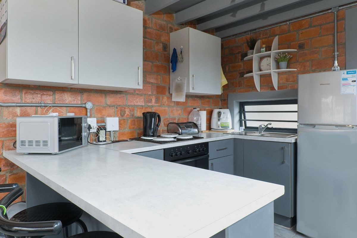 Modern Loft Living in a Secure Complex - Photo 4