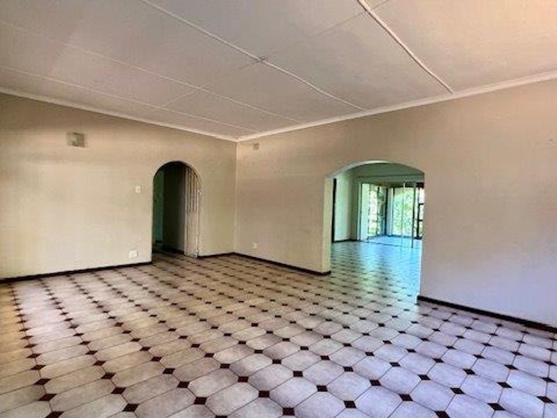 Fix Me Up And Make Me Beautiful Again! - Photo 7