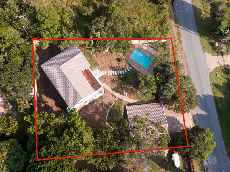 Charming Chelsea-Style Home with Stunning Views and Modern Amenities - Photo 4