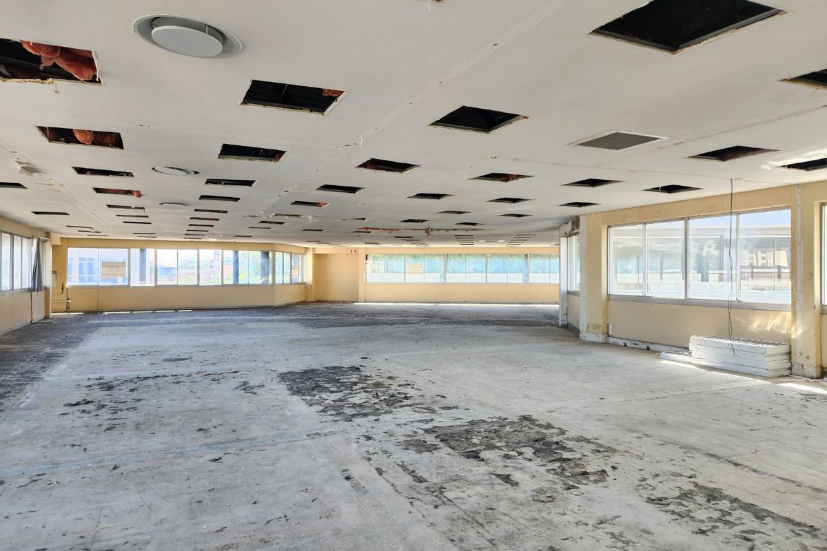 Flexible Whitebox Office Space To Rent in Strand - Photo 5