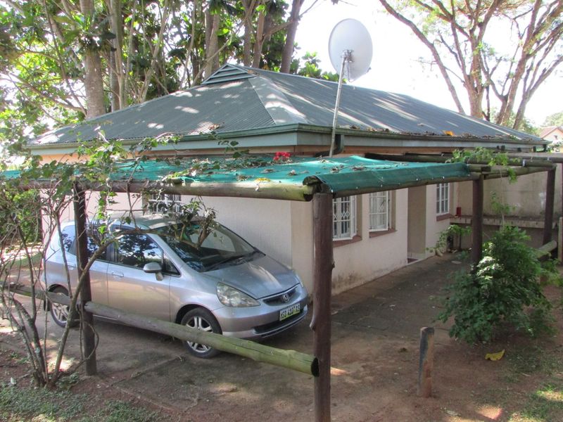 LOWVELD LODGE | 1 BEDROOM UNIT | WALKING DISTANCE TO TOWN - Photo 2