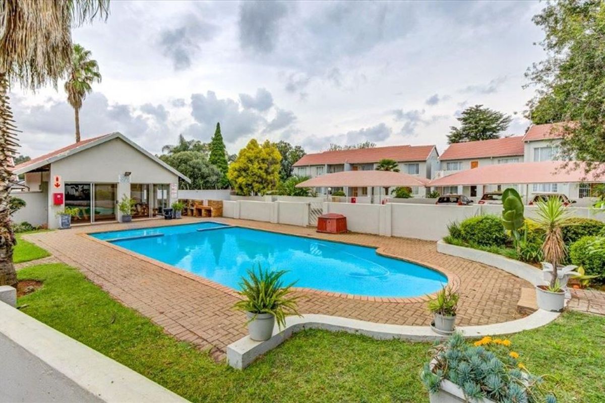 Charming Home with Pool and Comfortable Living Spaces - Photo 3