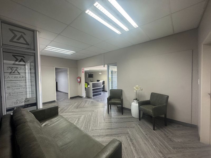 Commercial offices - PRICE EXCLUDES VAT - Photo 3