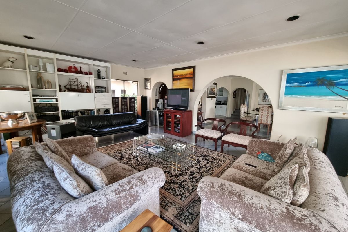 4 Bedroom, Fully Furnished House To Let - Photo 2