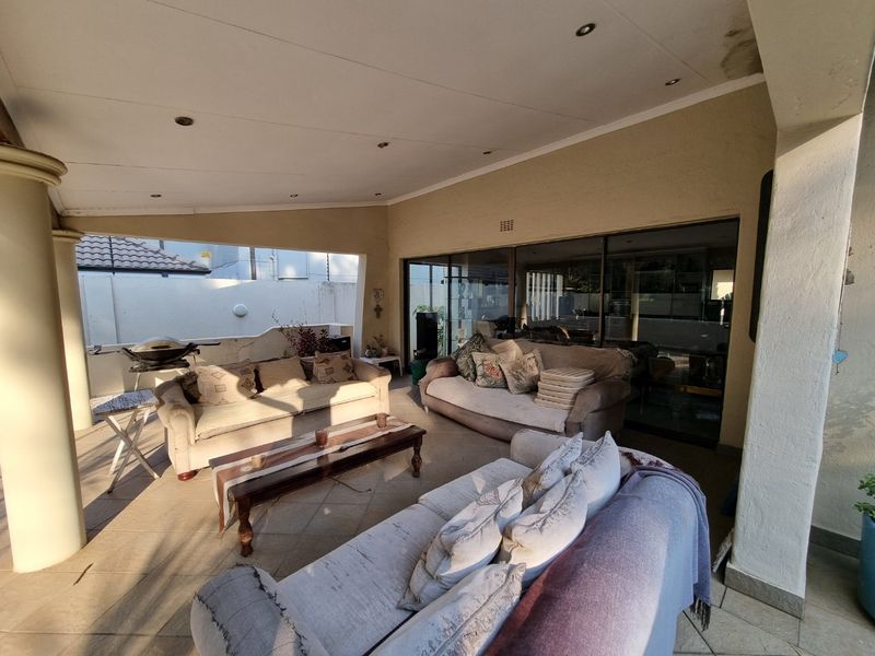 4 Bedroom, Fully Furnished House To Let - Photo 8