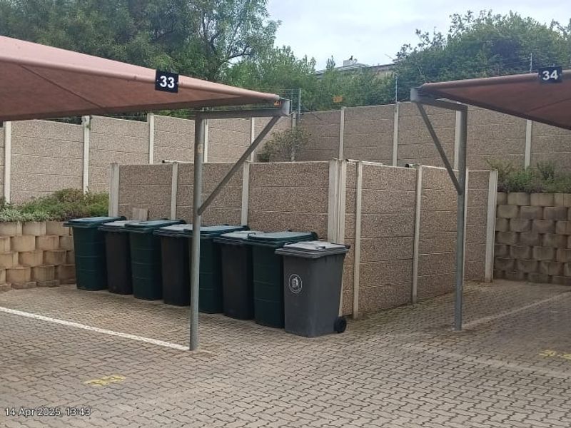 Exlcusive Sole Mandate: Modern 2-Bedroom Apartment in Hartenbos Central! - Photo 6