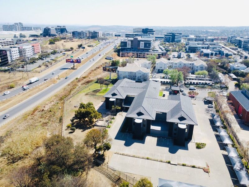 Freestanding Commercial Building For Sale – Waterfall Office Park, Midrand - Photo 7