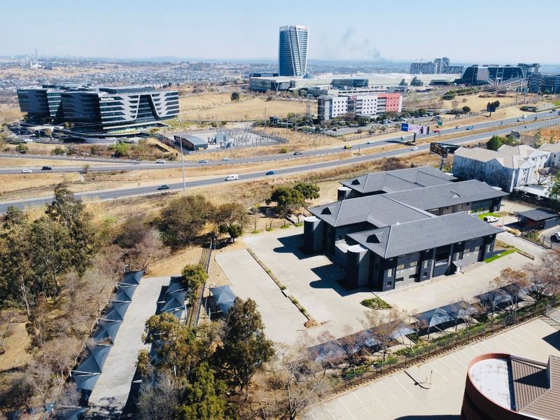 Freestanding Commercial Building For Sale – Waterfall Office Park, Midrand - Photo 4