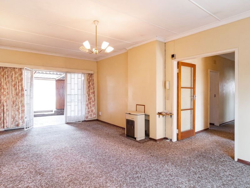 Solid Family Home in Sought after Marlands - Photo 5