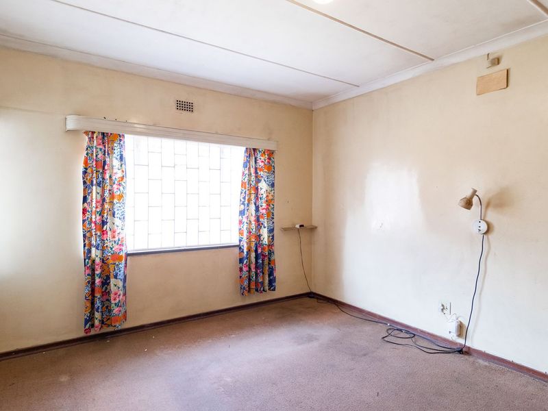 Solid Family Home in Sought after Marlands - Photo 9