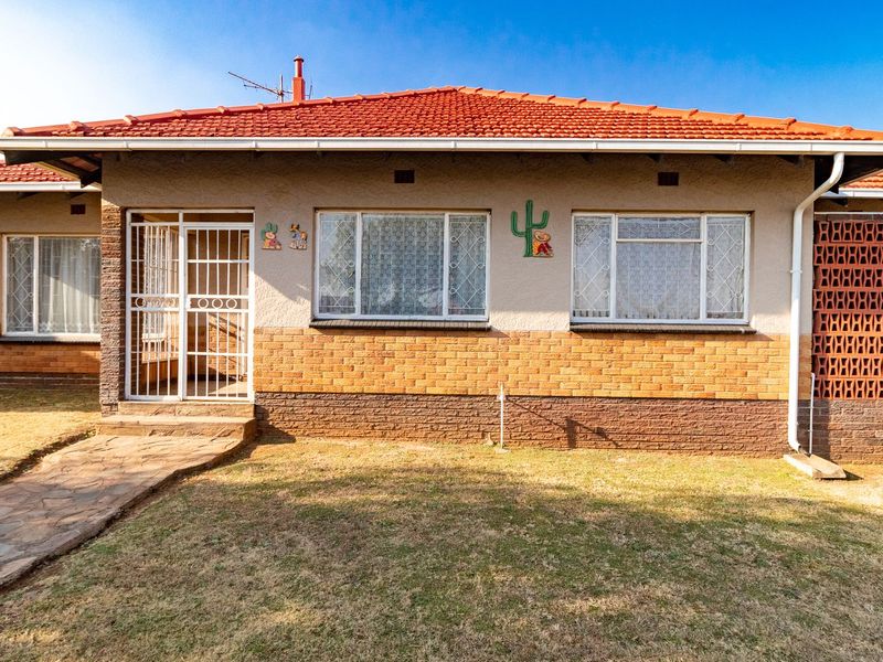 Solid Family Home in Sought after Marlands - Photo 2