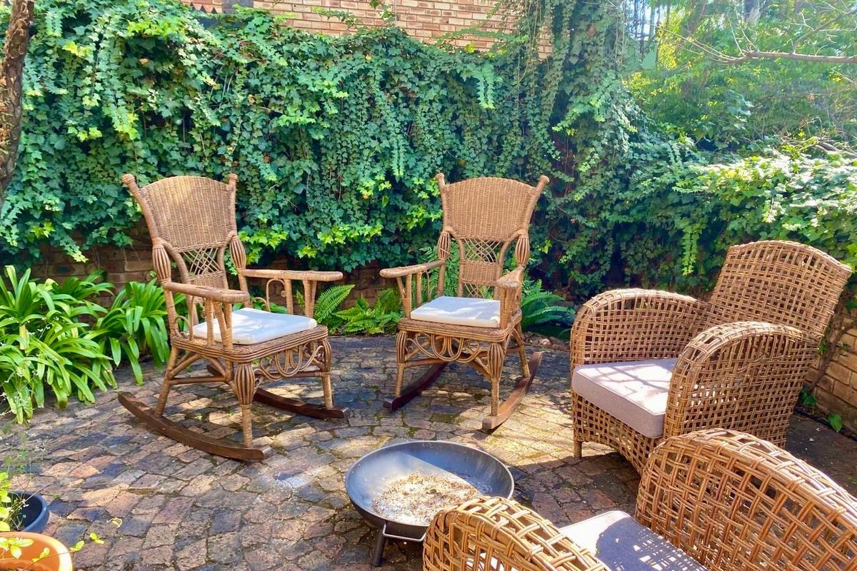 Majestic living next to the mountain. Have your own piece of nature. - Photo 4