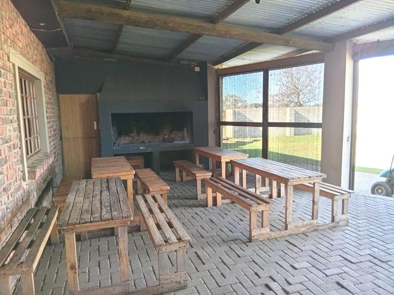 VERSATILE 8 Ha BUSINESS ZONED INVESTMENT WITH ESTABLISHED SPORTS AND LEISURE FACILITIES  - Photo 8