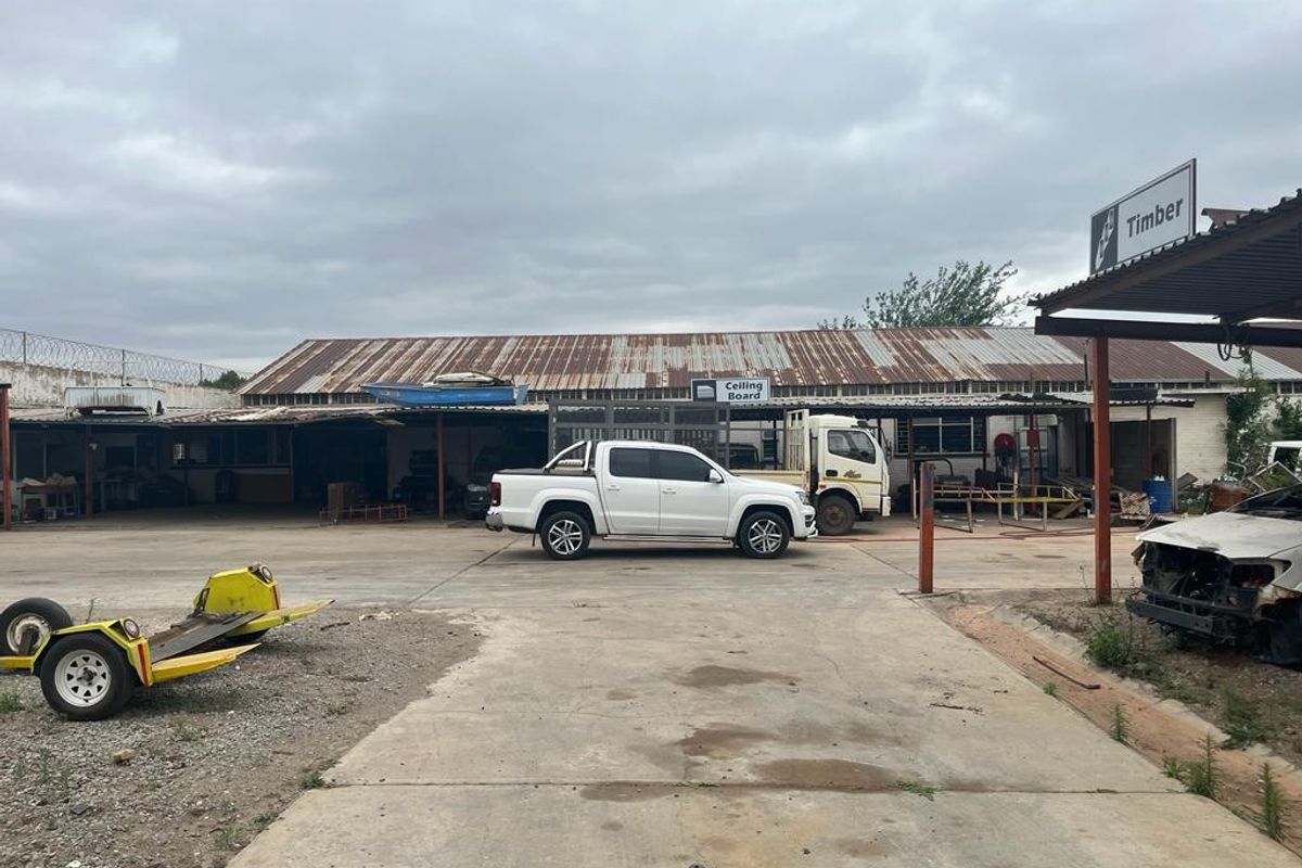 Unlock Your Industrial Potential in Uraniaville, Klerksdorp!  - Photo 4