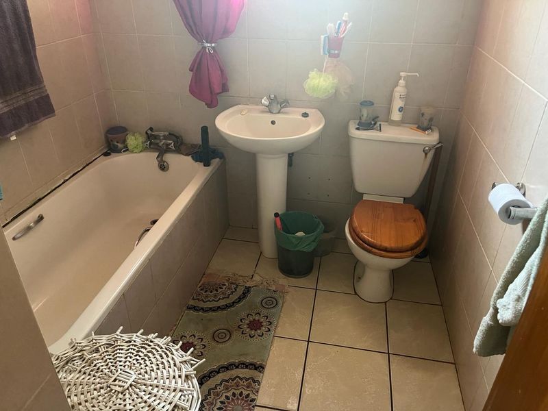 House for Sale! - Photo 5