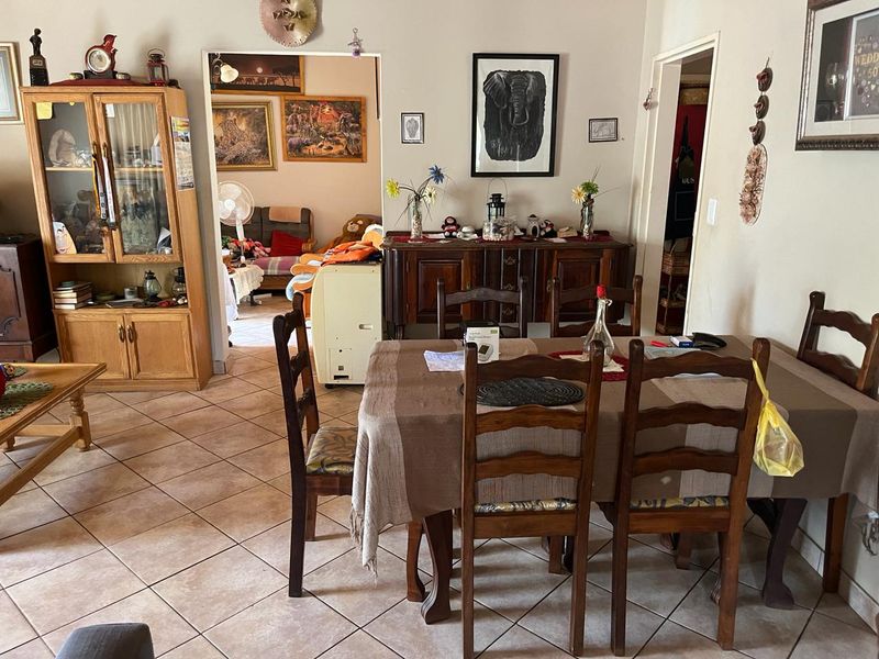 House for Sale! - Photo 3