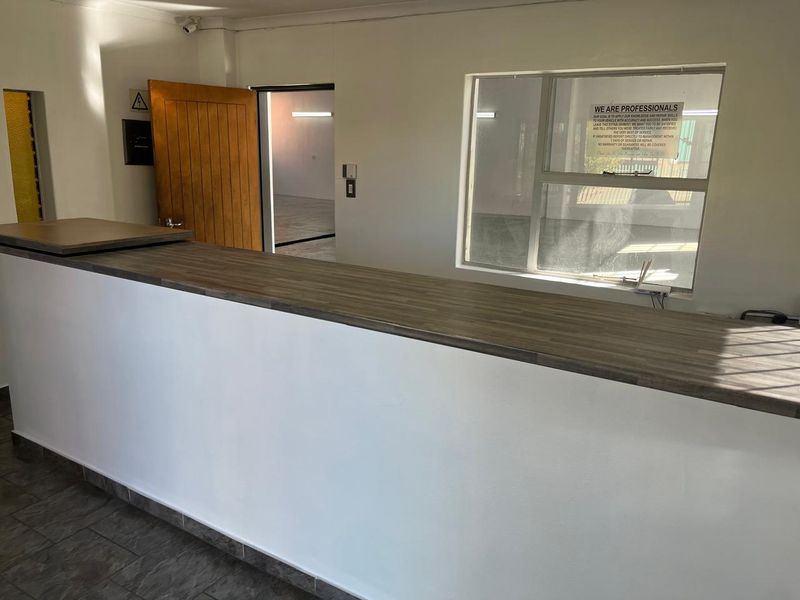 Industrial/Commercial property for sale in Klerksdorp CBD - Photo 7