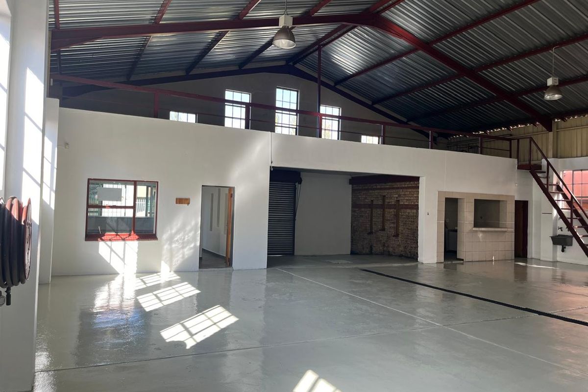 Industrial/Commercial property for sale in Klerksdorp CBD - Photo 5