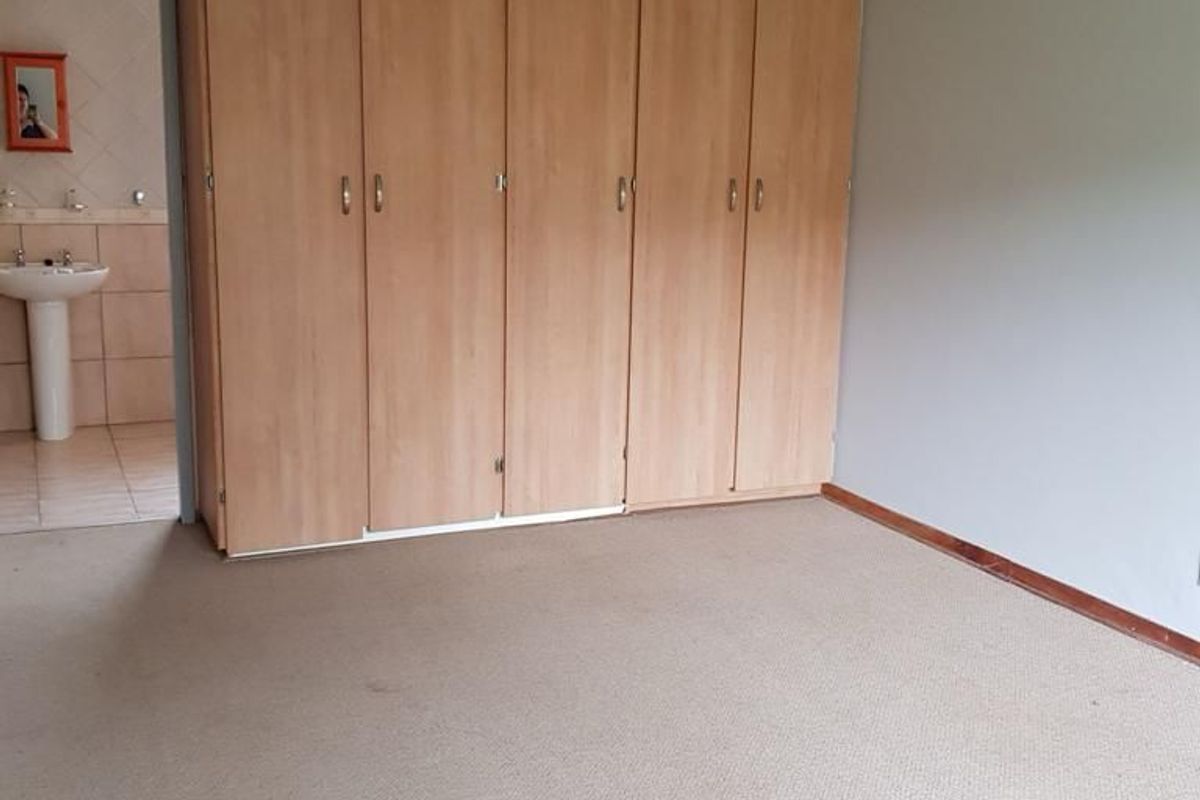 Welcome to your dream home in the heart of Flamwood!  - Photo 3