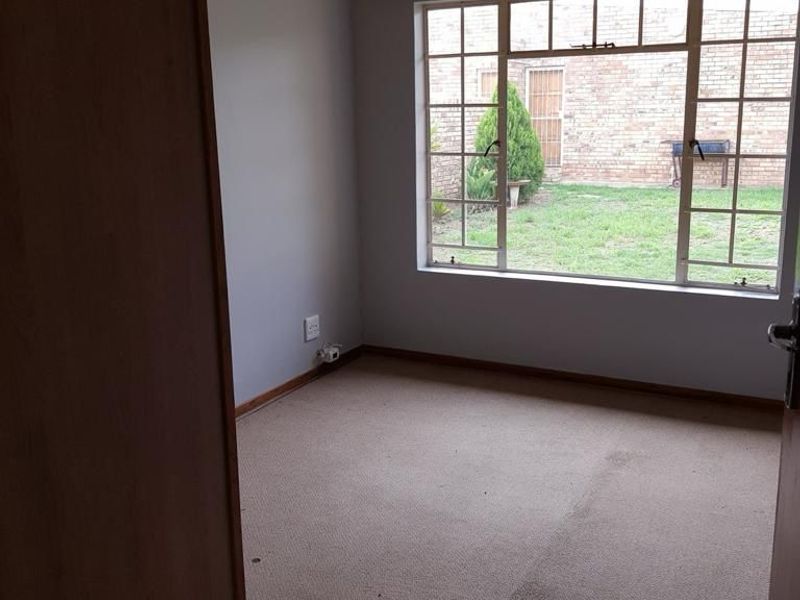 Welcome to your dream home in the heart of Flamwood!  - Photo 7