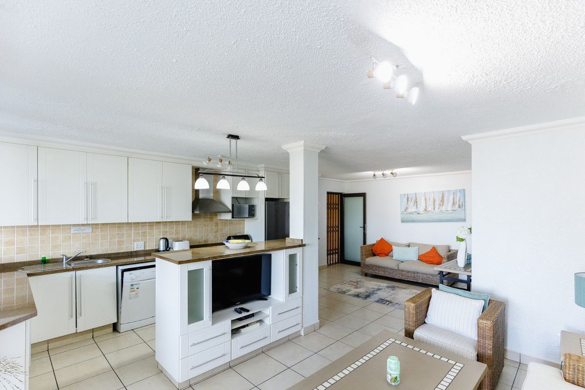 Stunning Ground Floor Unit On The Beach - Photo 5