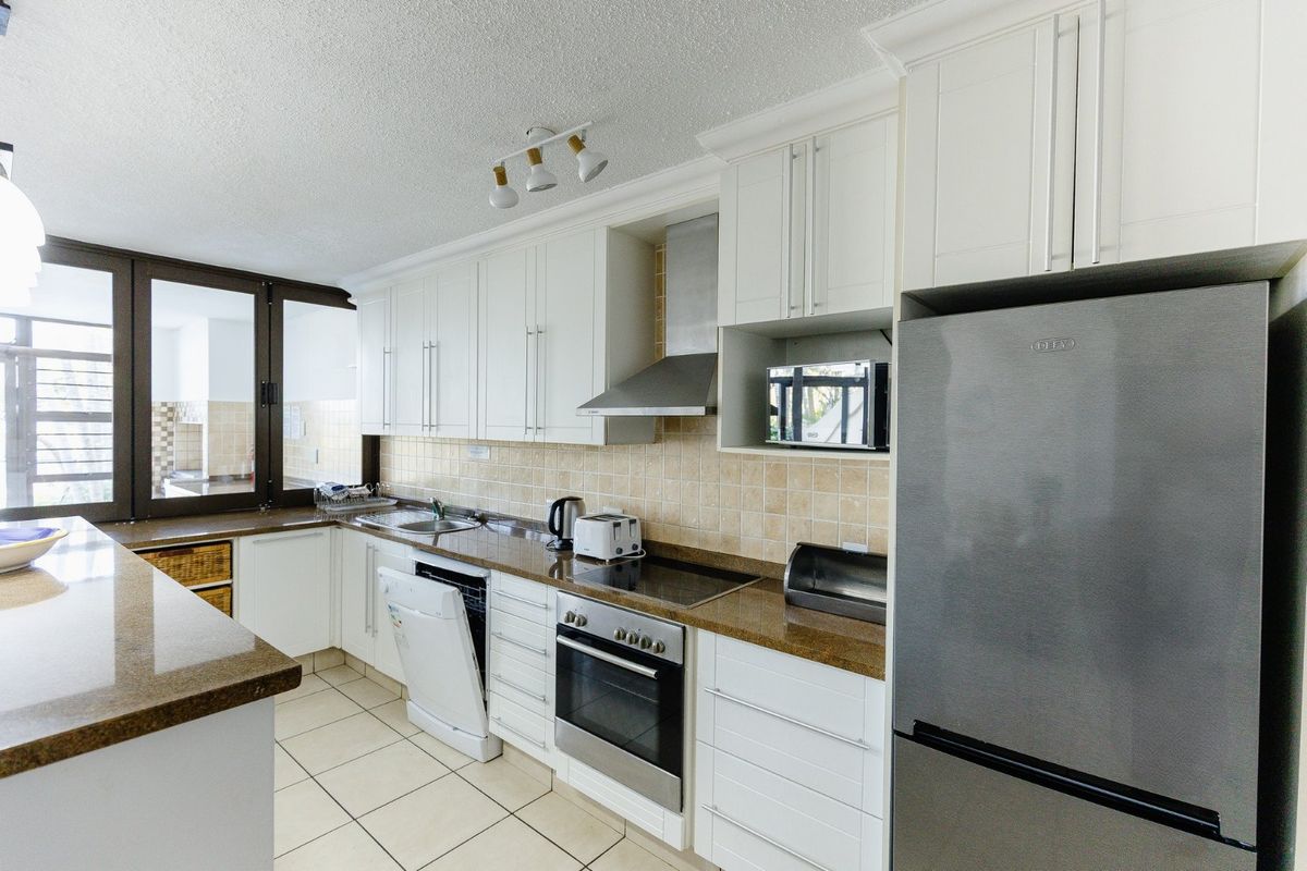 Stunning Ground Floor Unit On The Beach - Photo 4